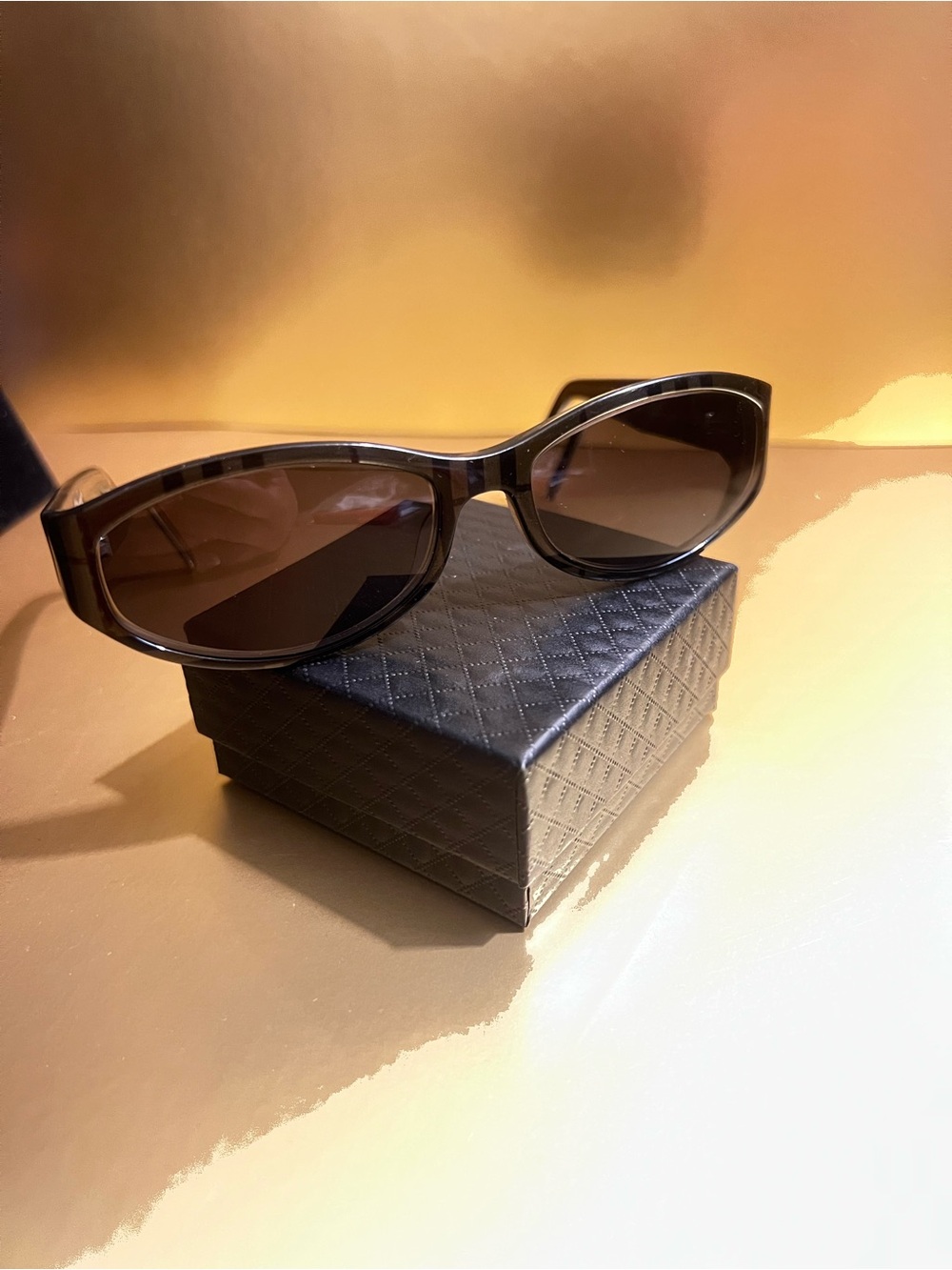Authentic Vintage 90s/Y2K Burberry by Safilo B8400/S Sunglasses Tortoise 54-16